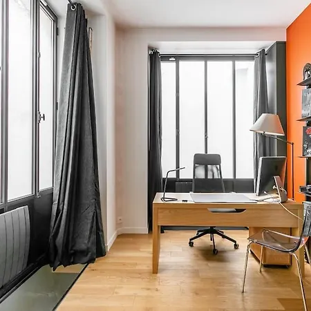 Magnifique Duplex De Gamme A Montorgueil * Paryż